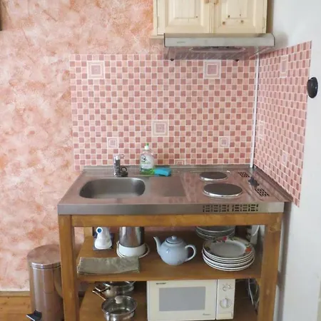 Hétvégi ház Chaloupka 10 *